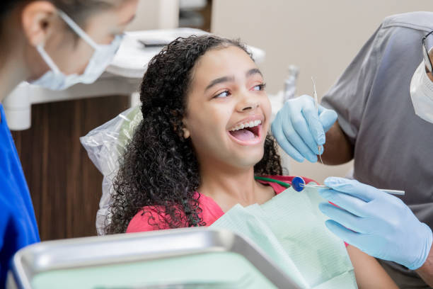 Best Emergency Denture Repair in Clendenin, WV